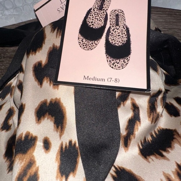 Victoria Secret Satin Leopard cheetah Slippers victoria's secret - Picture 2 of 3
